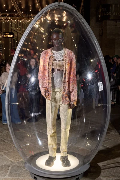 Look 26